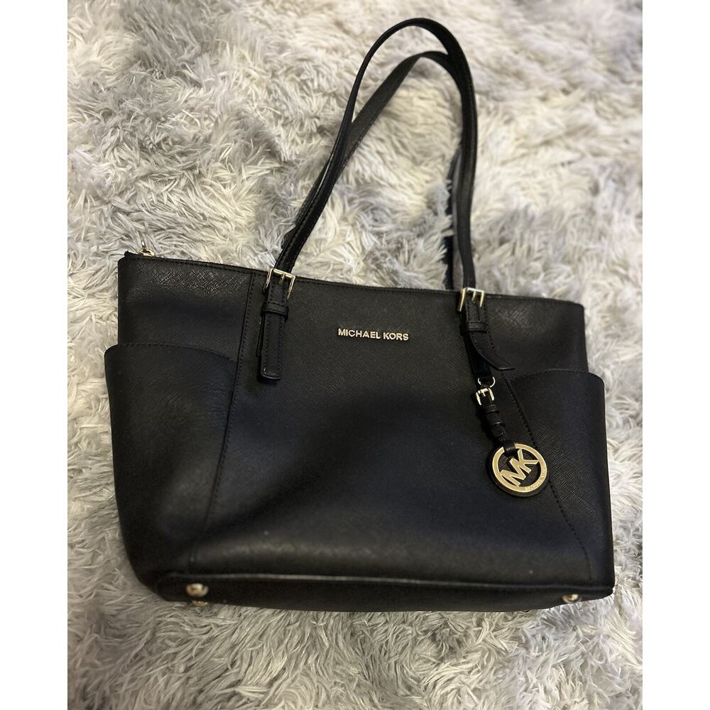 Michael Kors Jet Set East/West Tote Bag Black Leather Zip Top Shoulder Purse